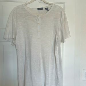 Theory button T Shirt (color: White size: Medium)